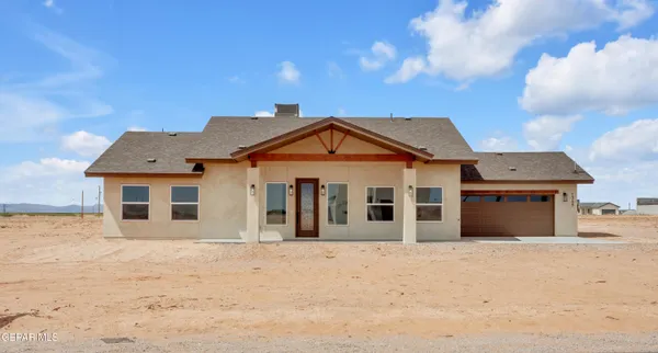 $343,500 | 1244 Sahara Desert Drive, Chaparral, NM 88081