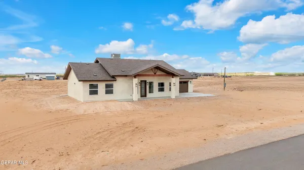 $343,500 | 1244 Sahara Desert Drive, Chaparral, NM 88081