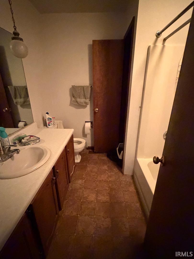 658 South Short Street Dugger, IN 47848 - Photo 5 of 19