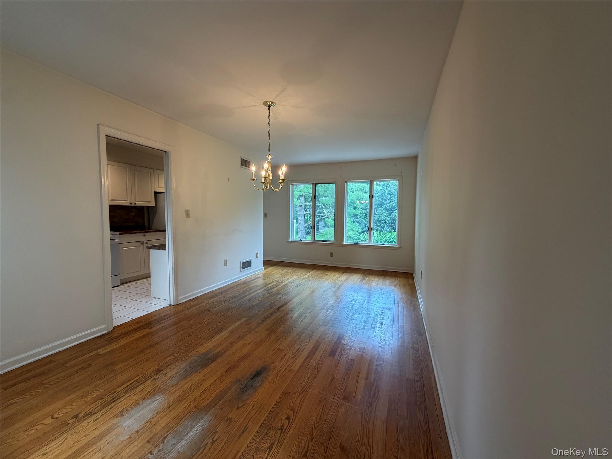 6 Cornell Place Rye, NY 10580 - Photo 9 of 17