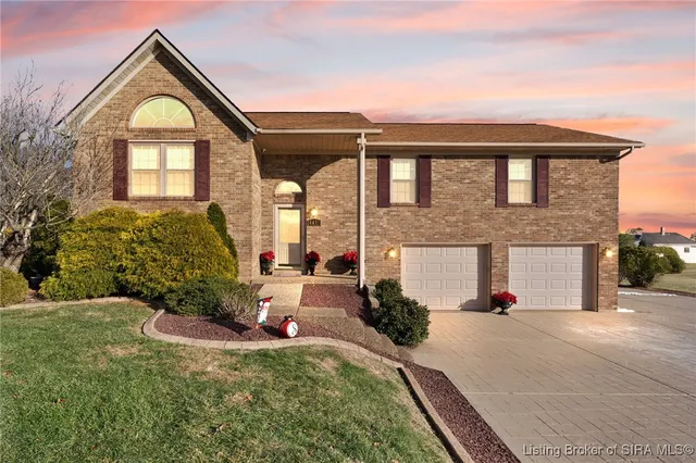 $824,900 | 4416 Unruh Way, Floyds Knobs, IN 47119