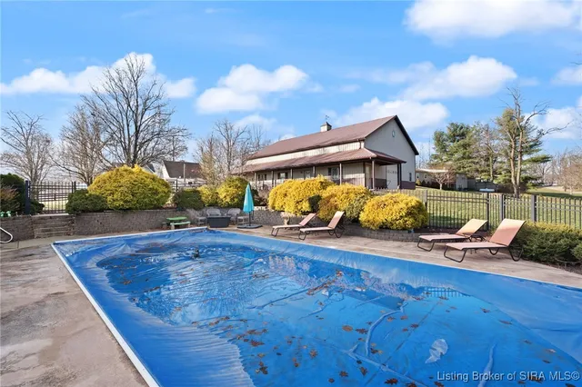 $824,900 | 4416 Unruh Way, Floyds Knobs, IN 47119