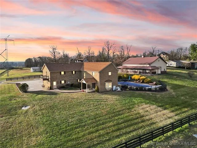 $824,900 | 4416 Unruh Way, Floyds Knobs, IN 47119