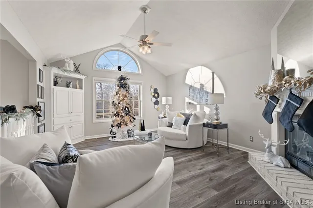 $824,900 | 4416 Unruh Way, Floyds Knobs, IN 47119