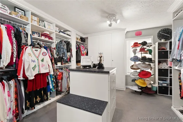 $824,900 | 4416 Unruh Way, Floyds Knobs, IN 47119