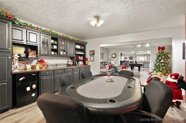 $824,900 | 4416 Unruh Way, Floyds Knobs, IN 47119