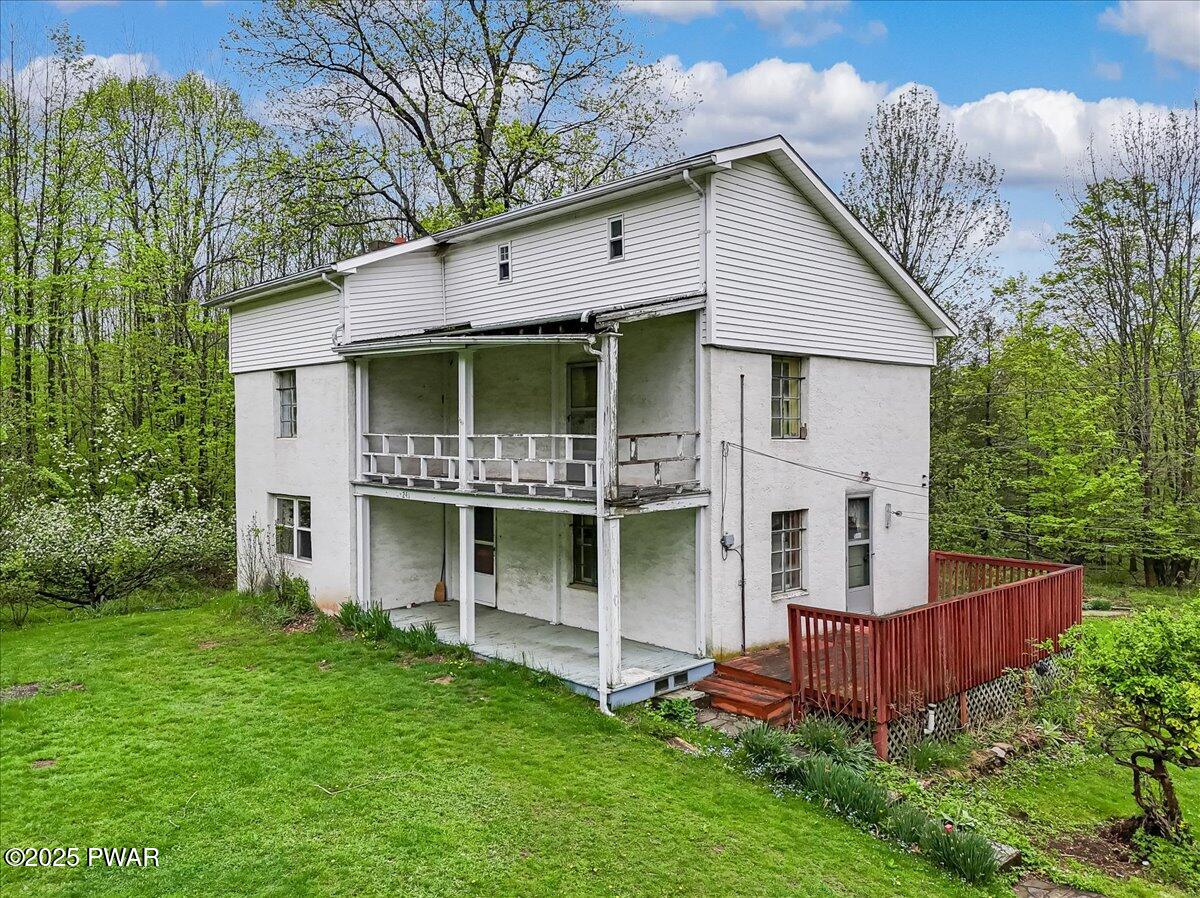 241 Keystone Road Lake Ariel, PA 18436 - Photo 4 of 44
