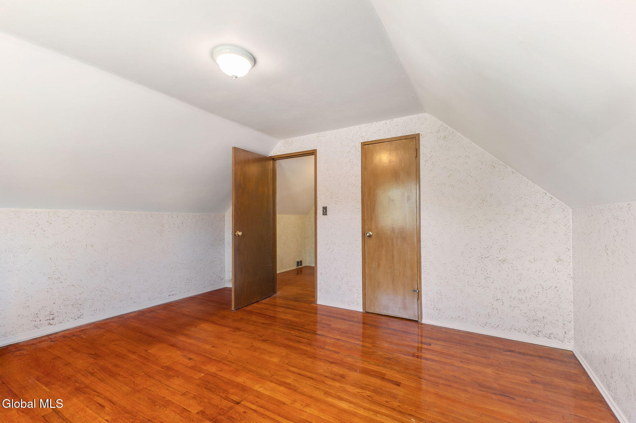 10 Tanglewood Road Colonie, NY 12205 - Photo 21 of 44 21-10TanglewoodRd_21