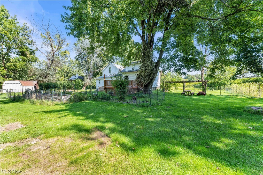 7610 Root Road North Ridgeville, OH 44039 - Photo 8 of 26