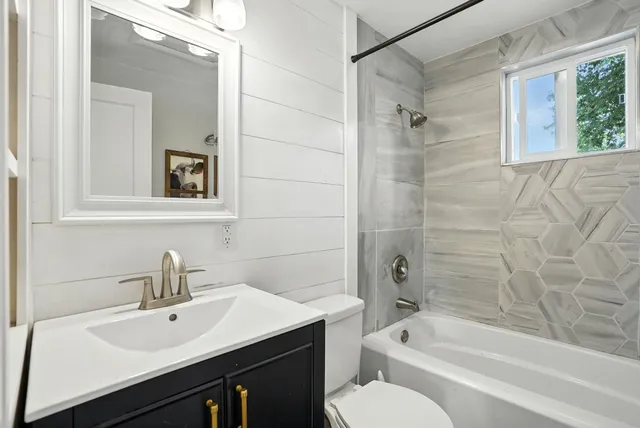 $320,000 | 6204 North Stevens Street, Spokane, WA 99205