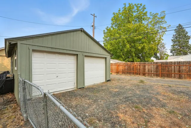 $320,000 | 6204 North Stevens Street, Spokane, WA 99205