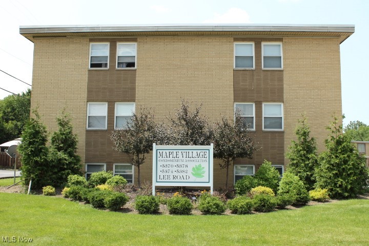5378 Lee Road, Unit 31 Maple Heights, OH 44137 - Photo 2 of 11 View of property