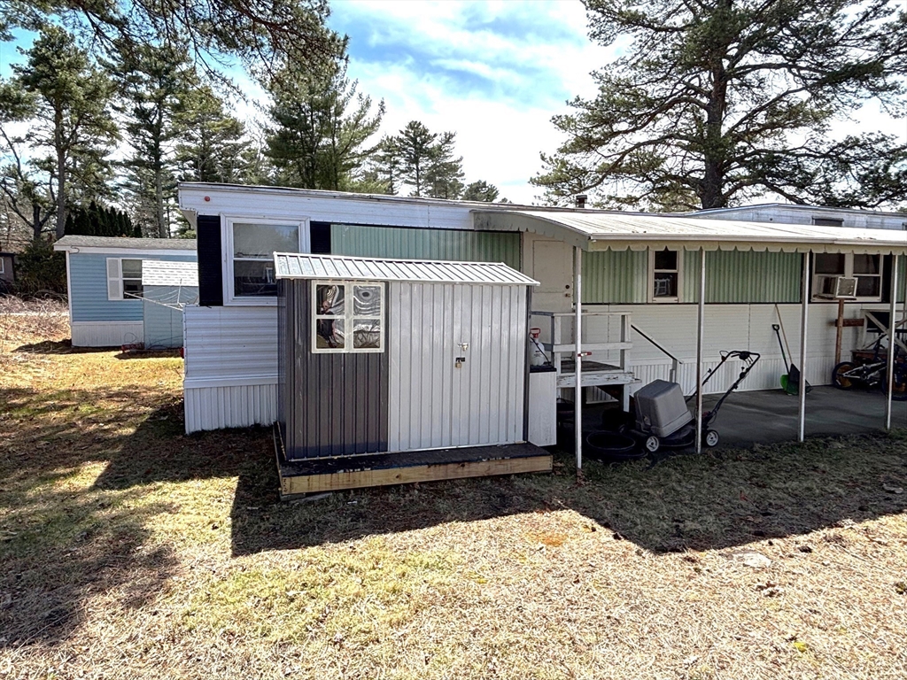 123 Jeffries Path Wareham, MA 02571 - Photo 4 of 19 Gallery Image 4