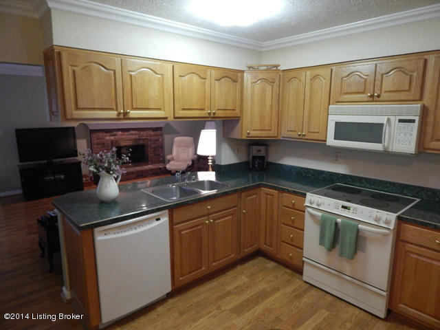 1564 Knight Road Louisville, KY 40216 - Photo 26 of 48 DSCN1108