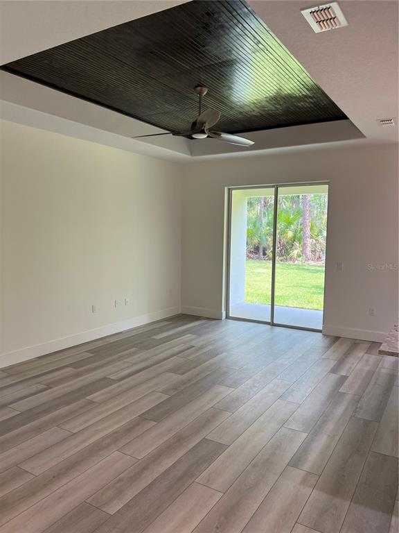 40 Post Tree Lane Palm Coast, FL 32164 - Photo 2 of 21