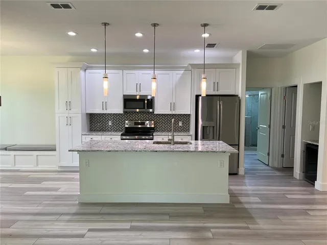 $2,300 | 40 Post Tree Lane, Palm Coast, FL 32164