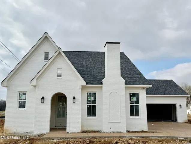 $461,900 | 6529 Eastland Court, Southaven, MS 38672