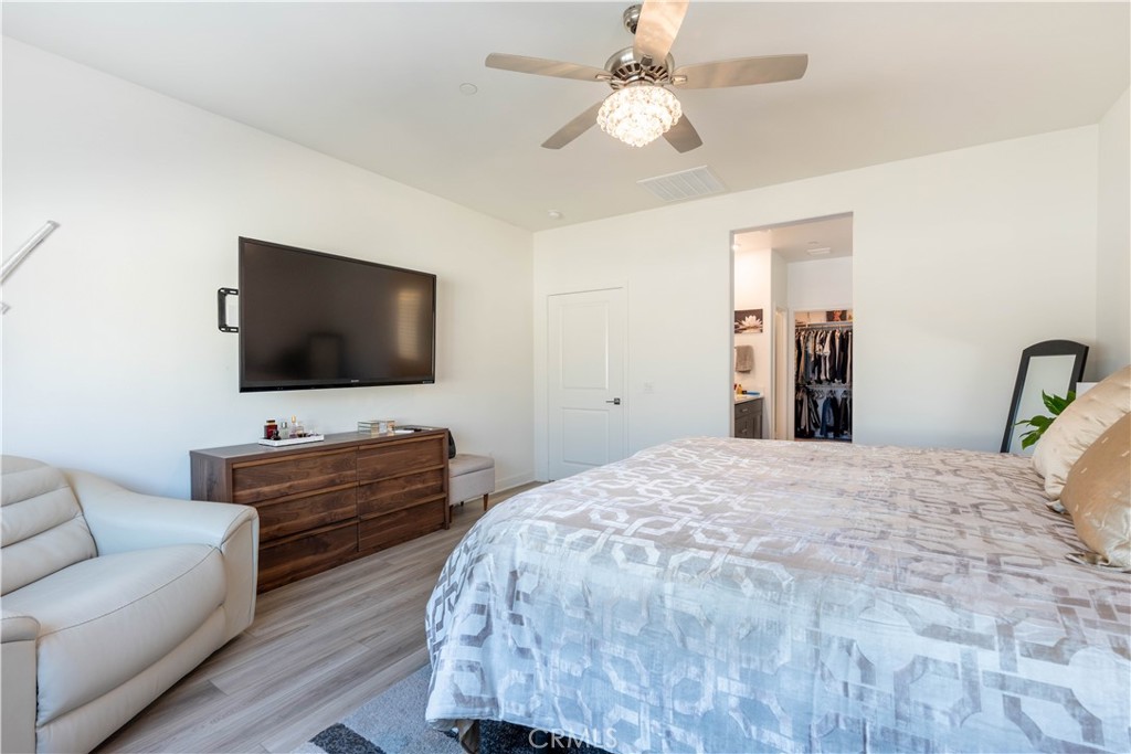 565 Hudson Way Rialto, CA 92377 - Photo 23 of 39