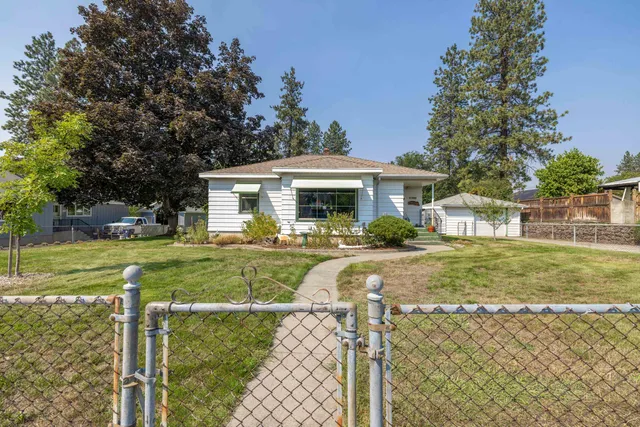 $399,000 | 3006 West Monticello Place, Spokane, WA 99205