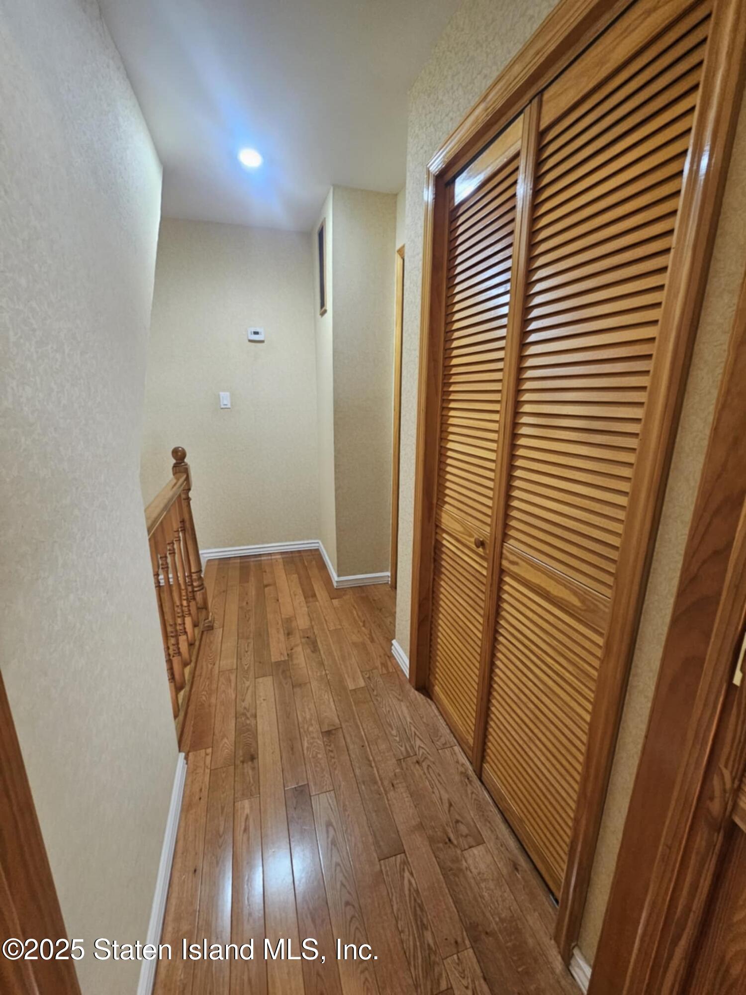 58 Selvin Loop Staten Island, NY 10303 - Photo 11 of 19 a view of a hallway and an entryway