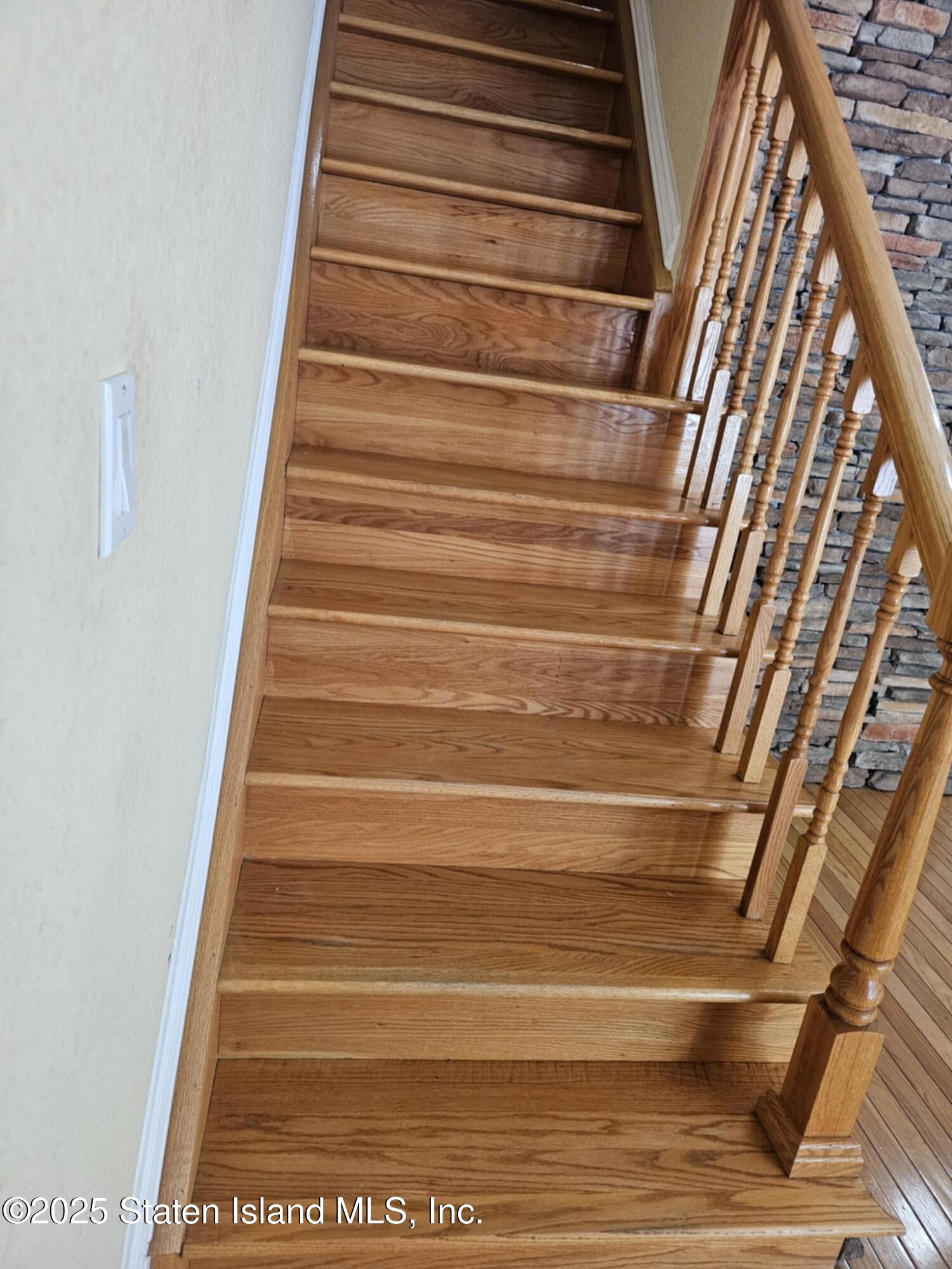 58 Selvin Loop Staten Island, NY 10303 - Photo 10 of 19 a view of entryway