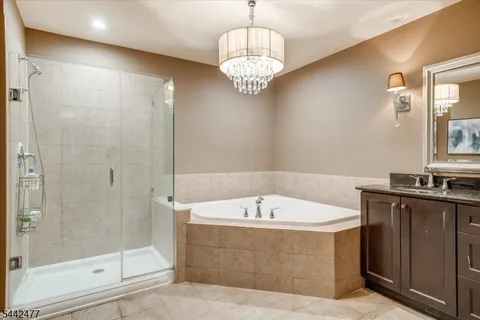 $1,295,000 | 21 Whitbay Drive, West Orange, NJ 07052