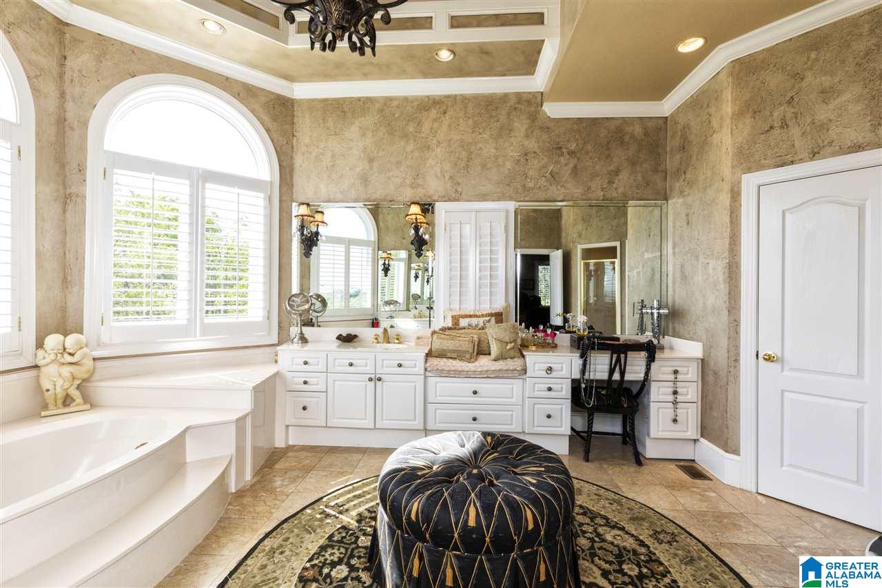 2621 Dolly Ridge Road Vestavia Hills, AL 35243 - Photo 28 of 50
