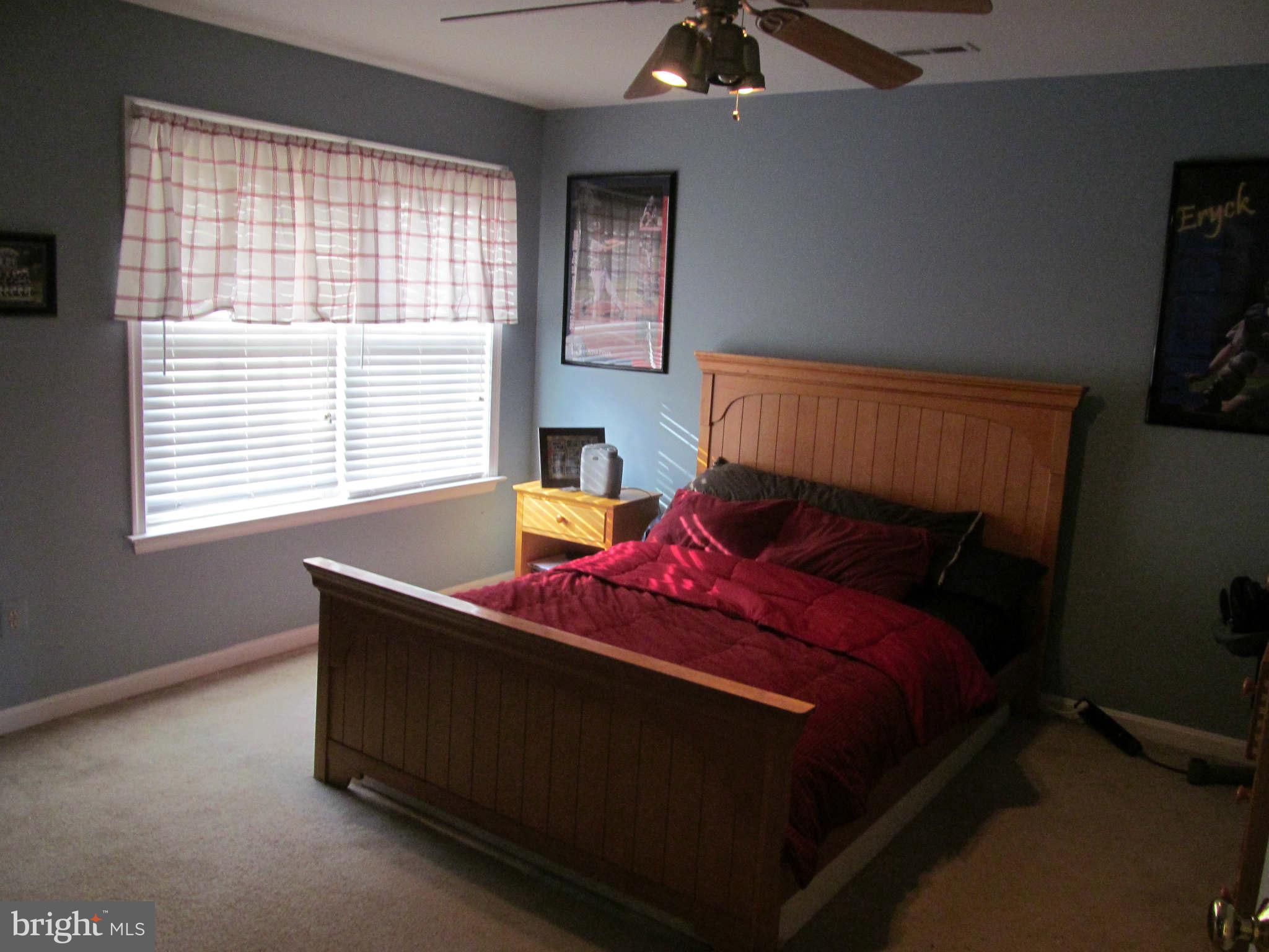7626 Leeds Manor Road Marshall, VA 20115 - Photo 16 of 26 Bedroom