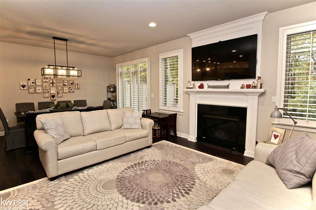 4240 Oak Arbor Drive Rochester, MI 48306 - Photo 13 of 37