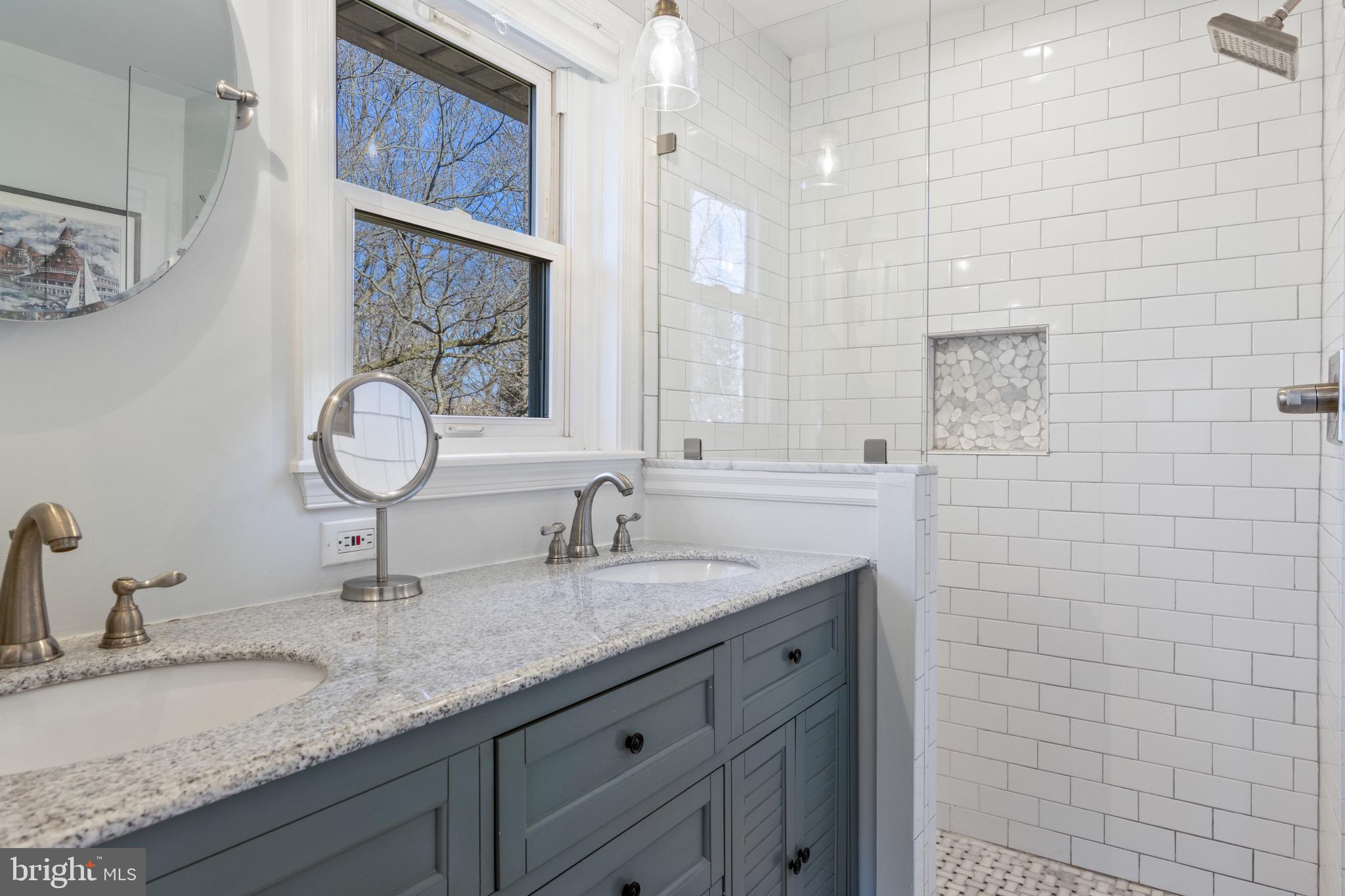 204 Brookmead Road Wayne, PA 19087 - Photo 31 of 43 Newly renovated Master bath