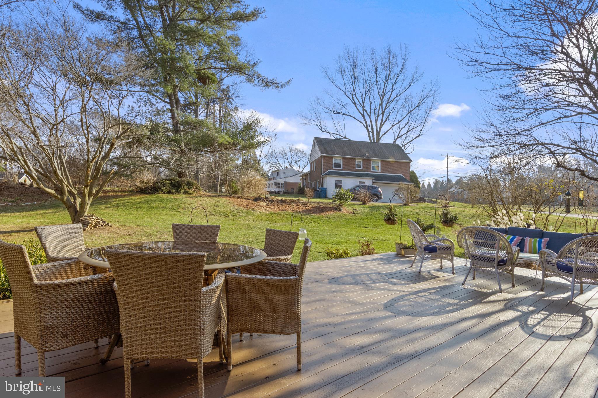 204 Brookmead Road Wayne, PA 19087 - Photo 41 of 43 Large deck