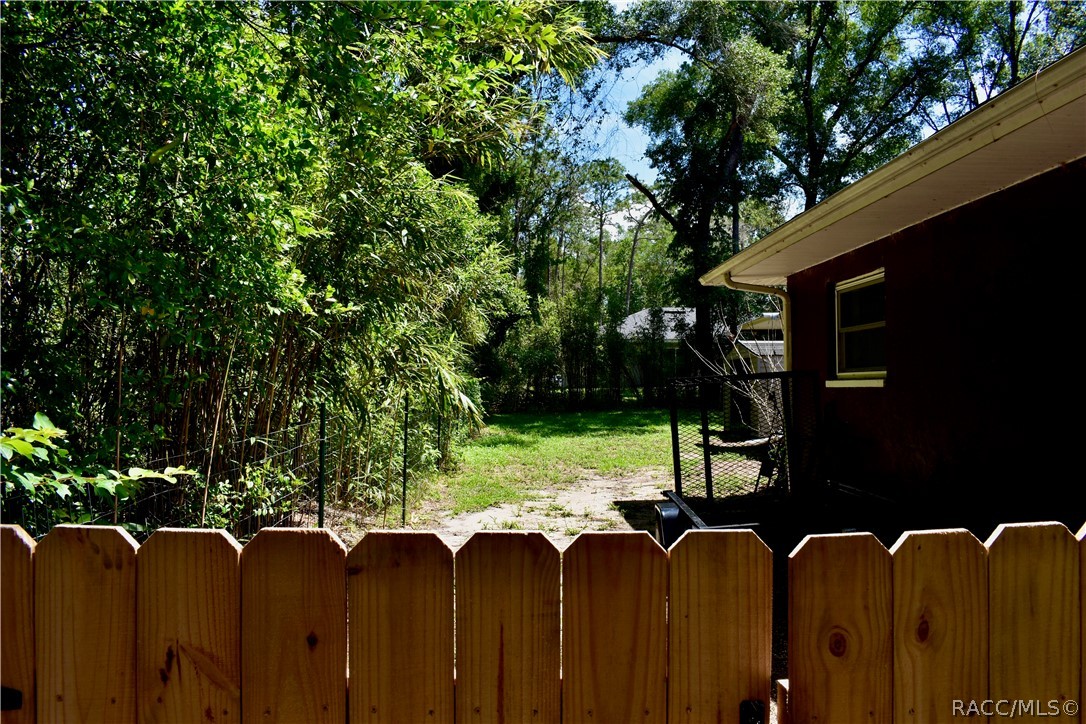 6046 East Loring Lane Inverness, FL 34452 - Photo 18 of 21