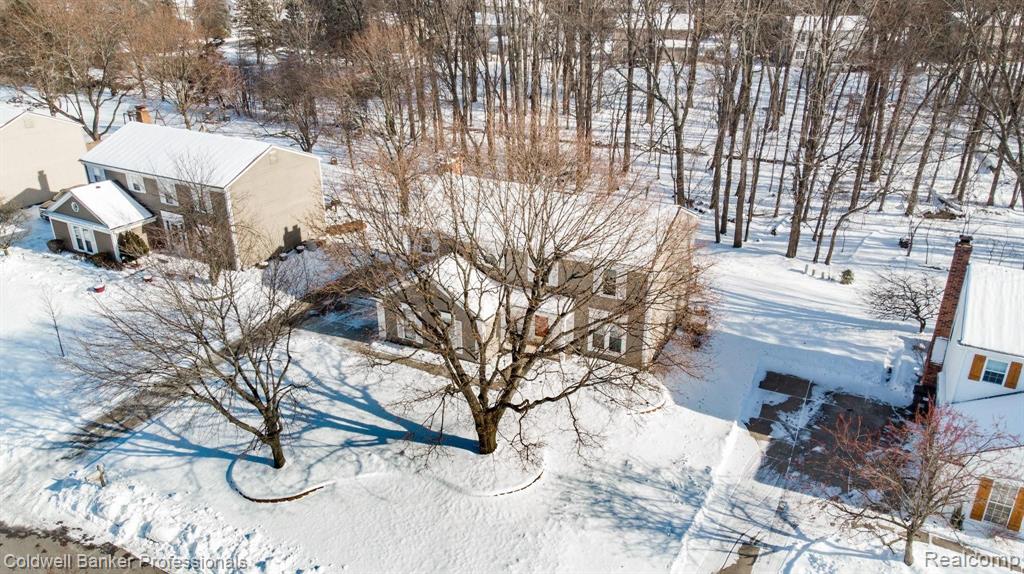 1362 West Fairview Lane Rochester Hills, MI 48306 - Photo 3 of 35