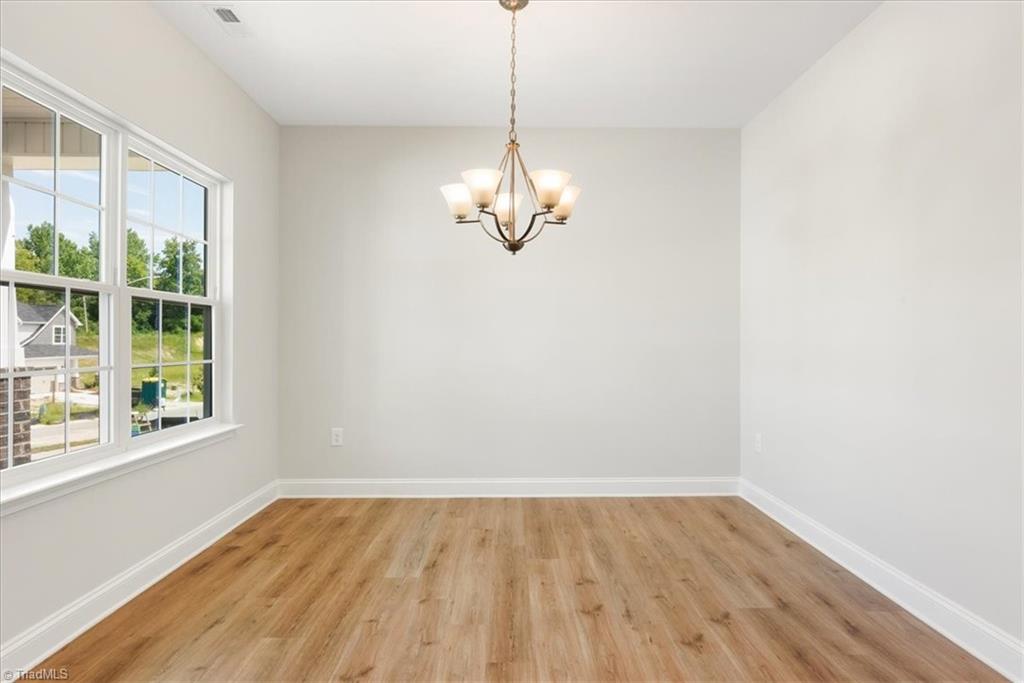 4099 Stallion Street High Point, NC 27262 - Photo 5 of 30 Gallery Image 5