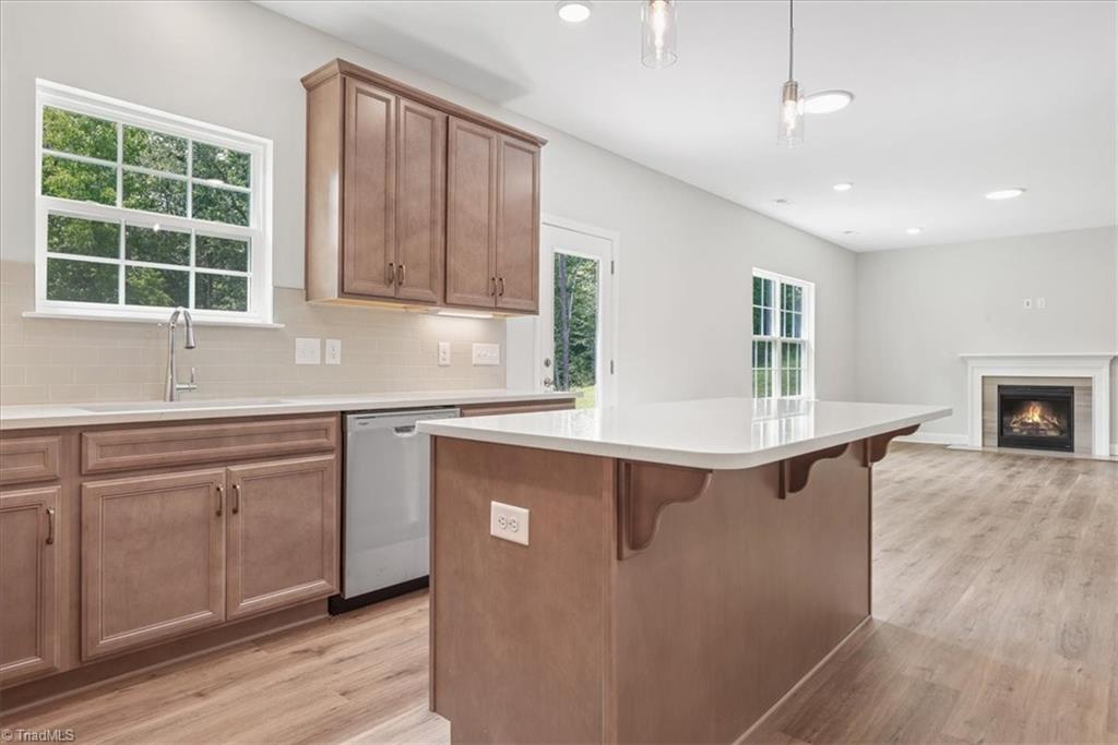 4099 Stallion Street High Point, NC 27262 - Photo 10 of 30 Gallery Image 10