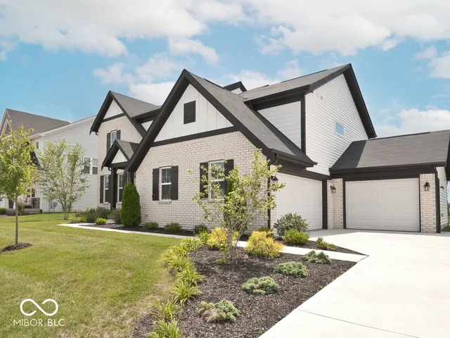 $569,900 | 6475 Teakwood Way, McCordsville, IN 46055