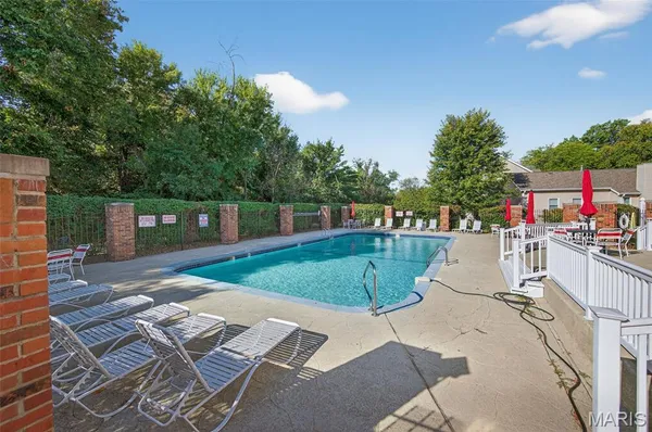 $260,000 | 1019 Pocono Trail, Ballwin, MO 63021