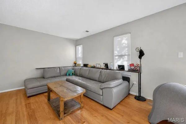 $260,000 | 1019 Pocono Trail, Ballwin, MO 63021