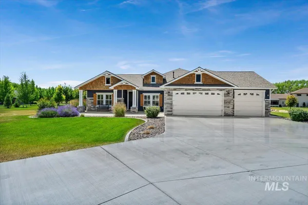 $825,000 | 1935 Brook Stone Drive, Twin Falls, ID 83301