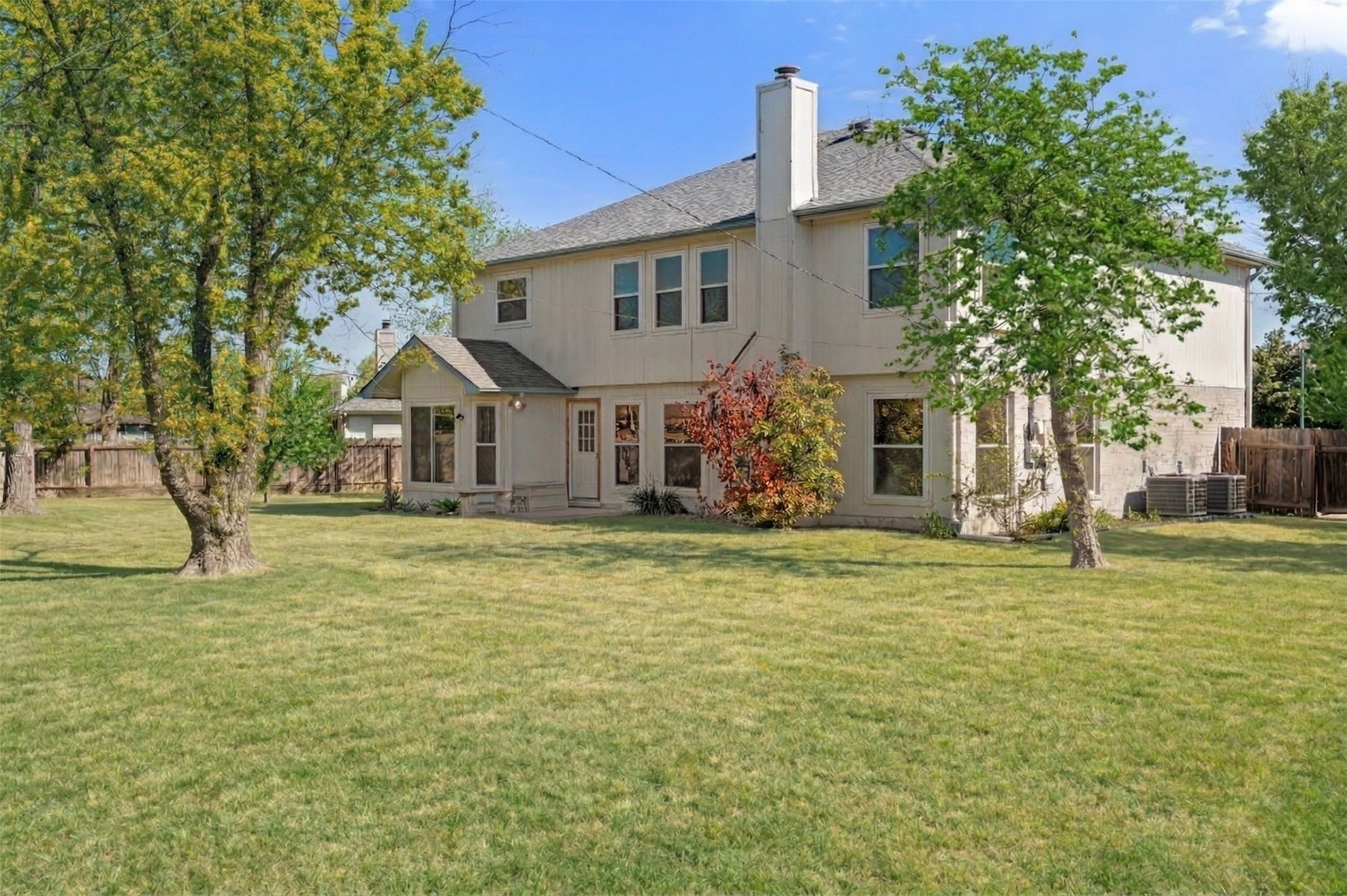 1011 Hayden Way Round Rock, TX 78664 - Photo 19 of 23 a front view of a house with a yard