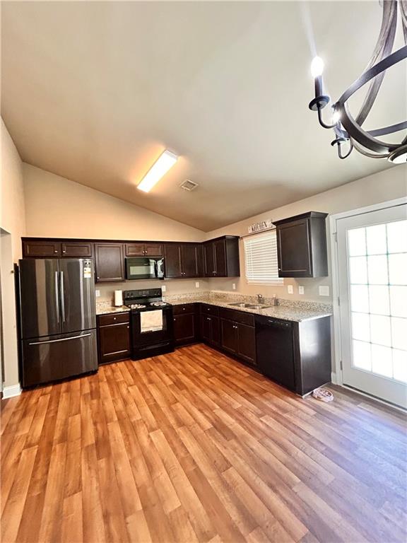 94 Heather Lane Commerce, GA 30529 - Photo 12 of 23