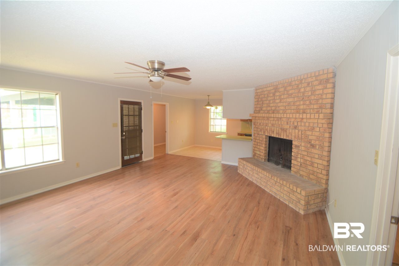 2704 Longleaf Drive Mobile, AL 36693 - Photo 17 of 28