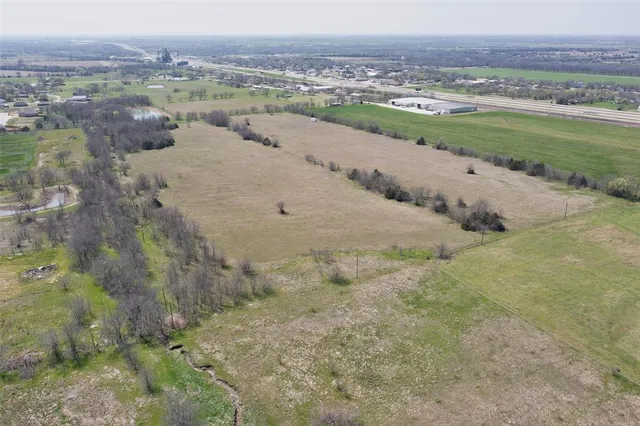 a view of an ocean beach