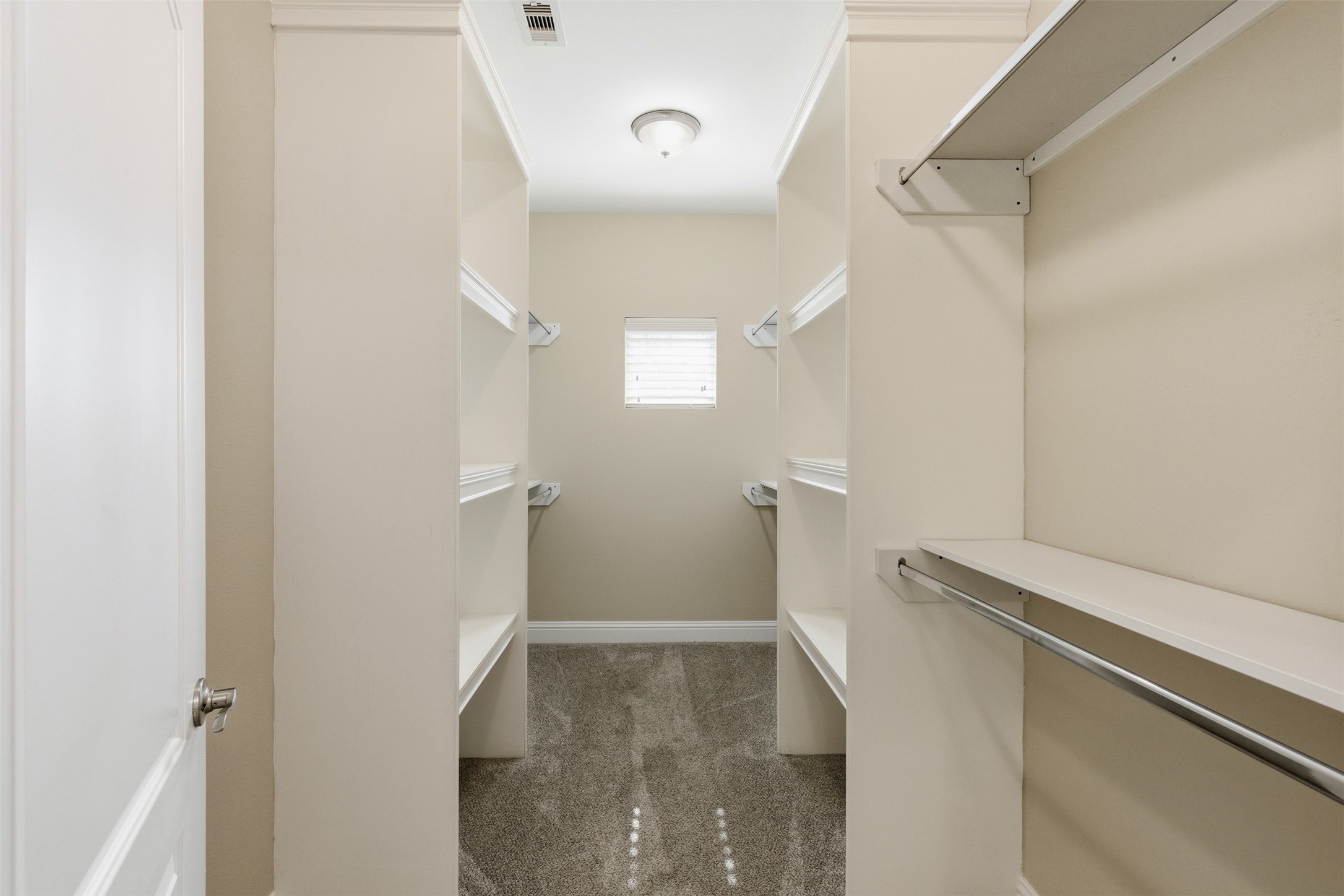 31602 Cypress Circle Waller, TX 77484 - Photo 19 of 32 a view of walk in closet