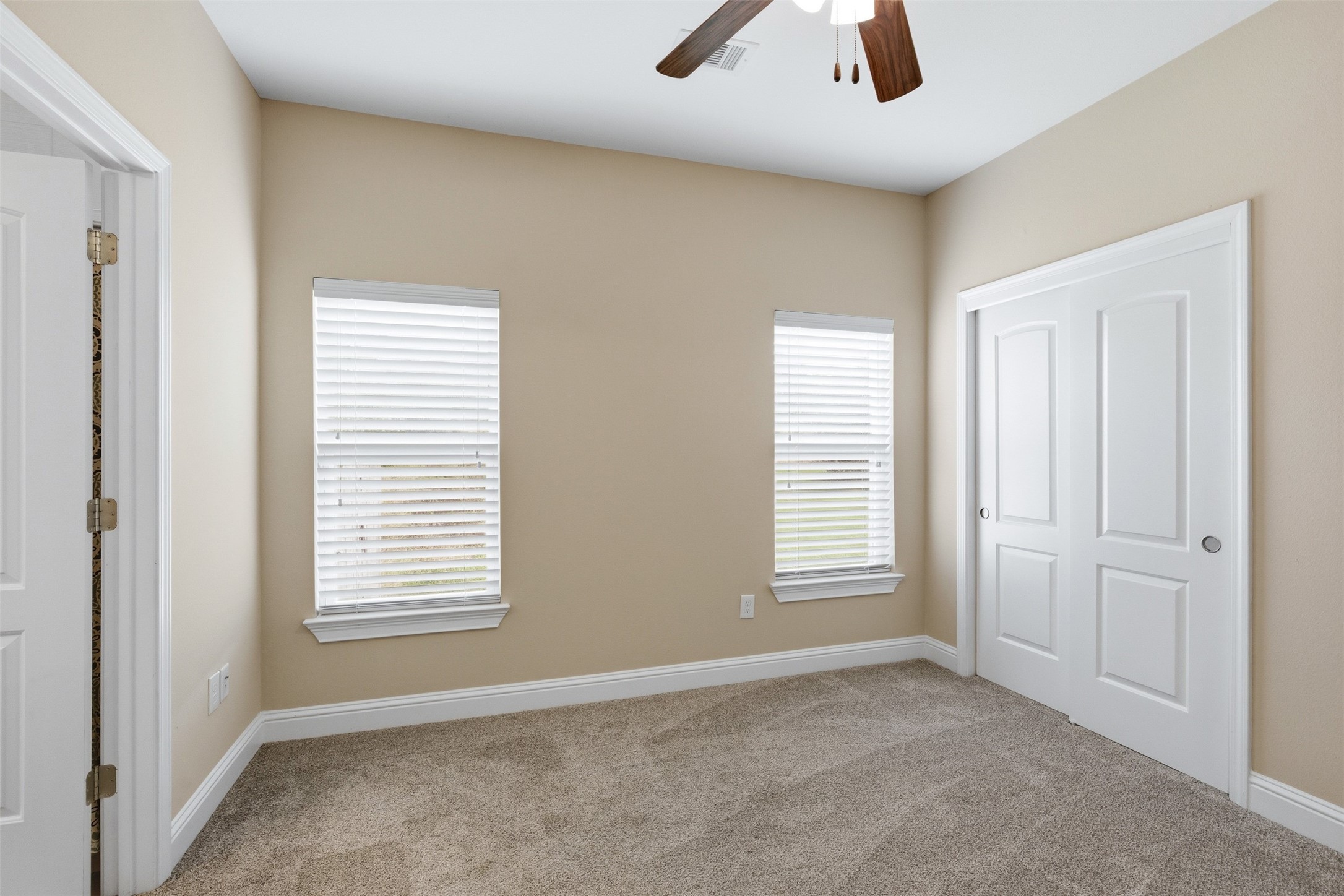 31602 Cypress Circle Waller, TX 77484 - Photo 20 of 32 a view of an empty room with a window