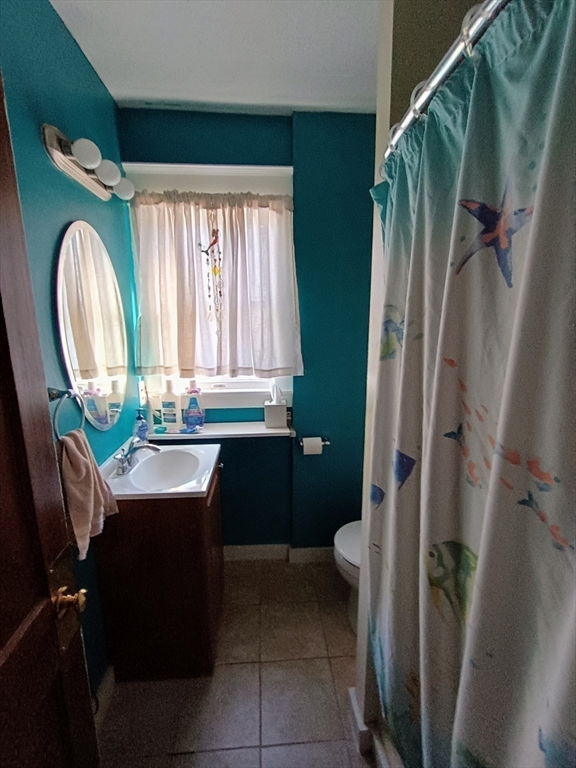 46 St James Avenue Holyoke, MA 01040 - Photo 13 of 14