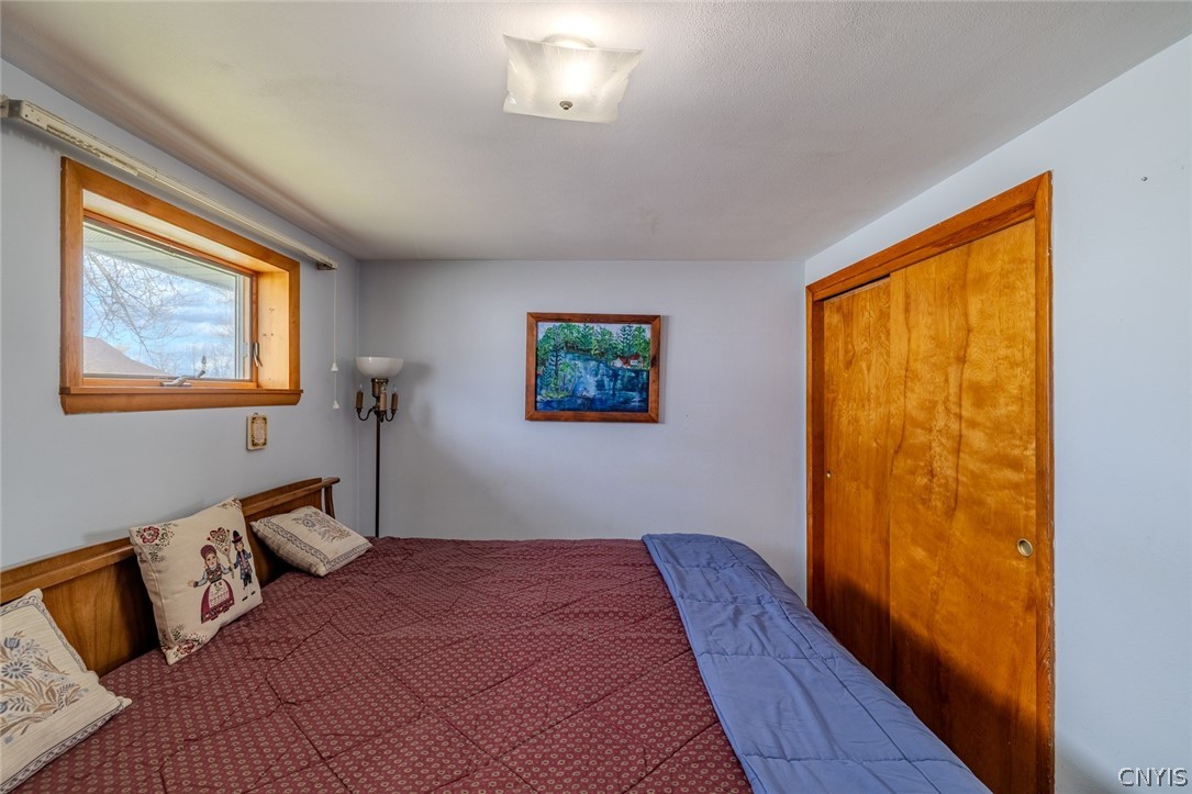 6286 Fly Road De Witt, NY 13057 - Photo 16 of 38 Another view of First Floor Bedroom #1
