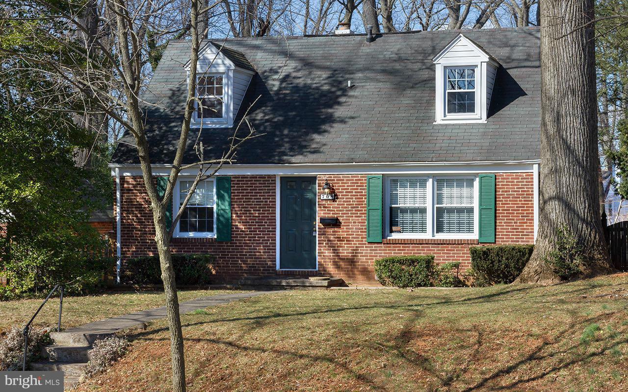708 Sudbrook Road Pikesville, MD 21208 - Photo 12 of 30 a front view of a house with garden