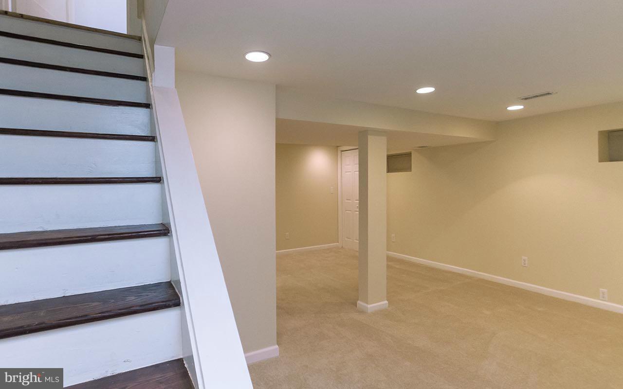 708 Sudbrook Road Pikesville, MD 21208 - Photo 27 of 30 a view of entryway