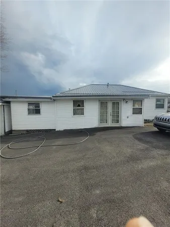 $100,000 | 109 Homeville Road, Waynesburg, PA 15370